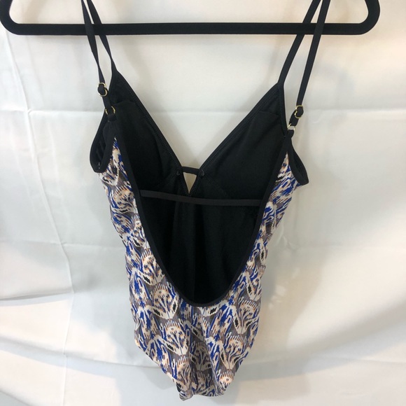 One piece swim suit - Picture 2 of 6